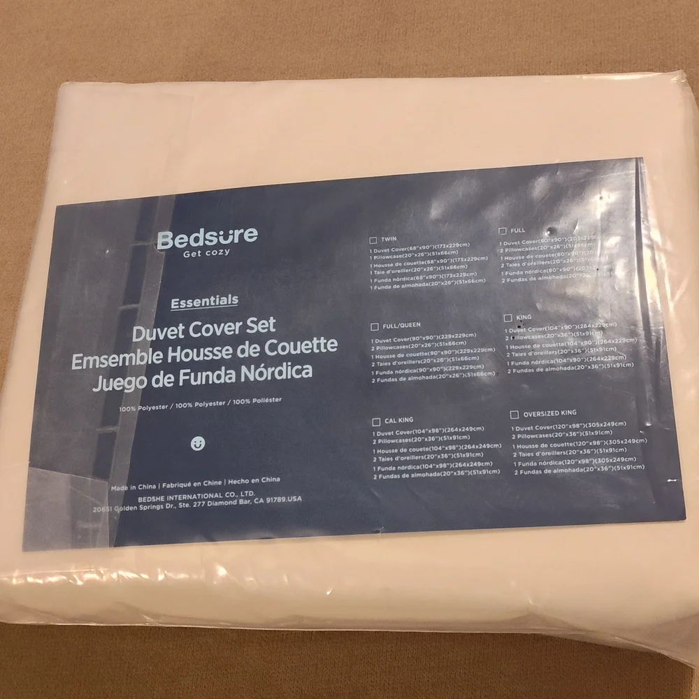 NWT! Bedsure Essentials Cream Duvet Cover Set